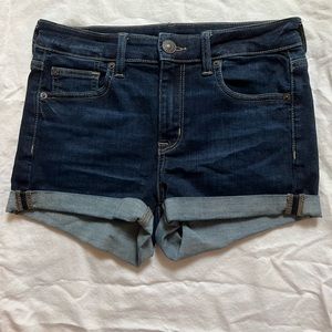 American Eagle Size 4 dark wash shorts
